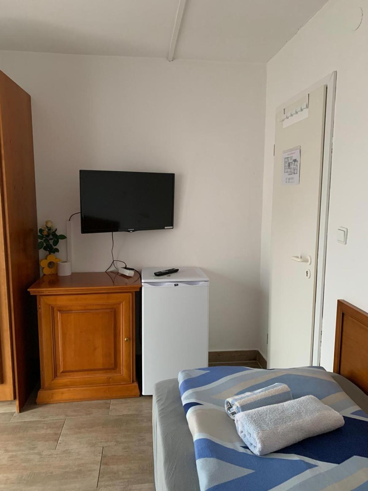 Zv-Scholtz Gaestehaus Eisenfelden Winhoring Экстерьер фото